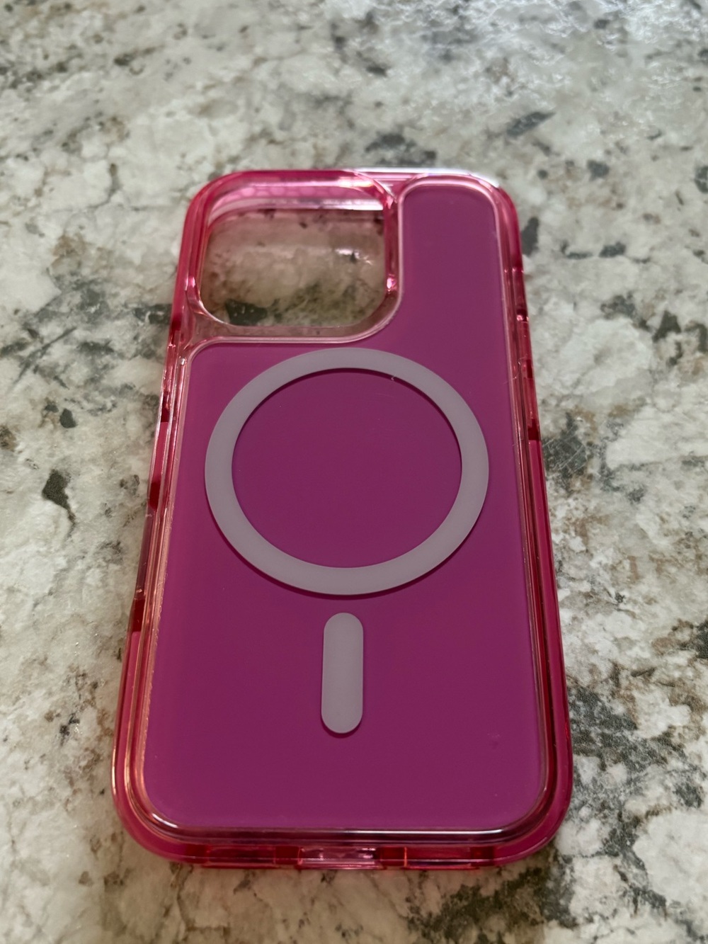 Pink iPhone 16/17 Case